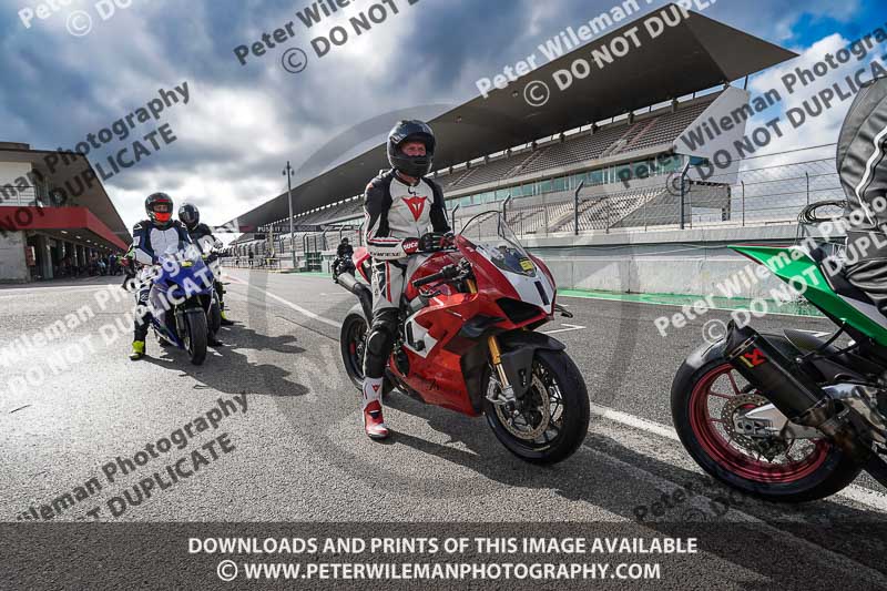 motorbikes;no limits;peter wileman photography;portimao;portugal;trackday digital images